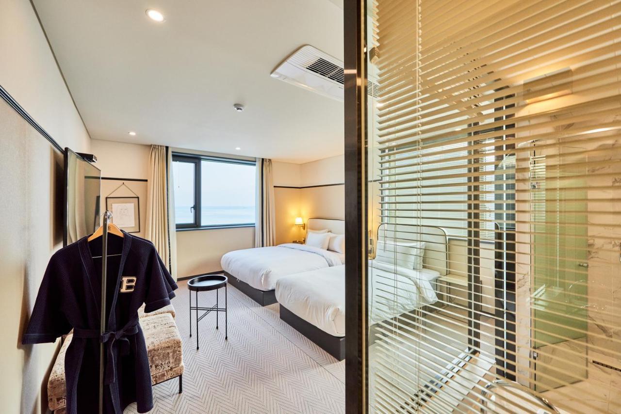 Brown Dot Hotel Songjung Busan Exterior photo