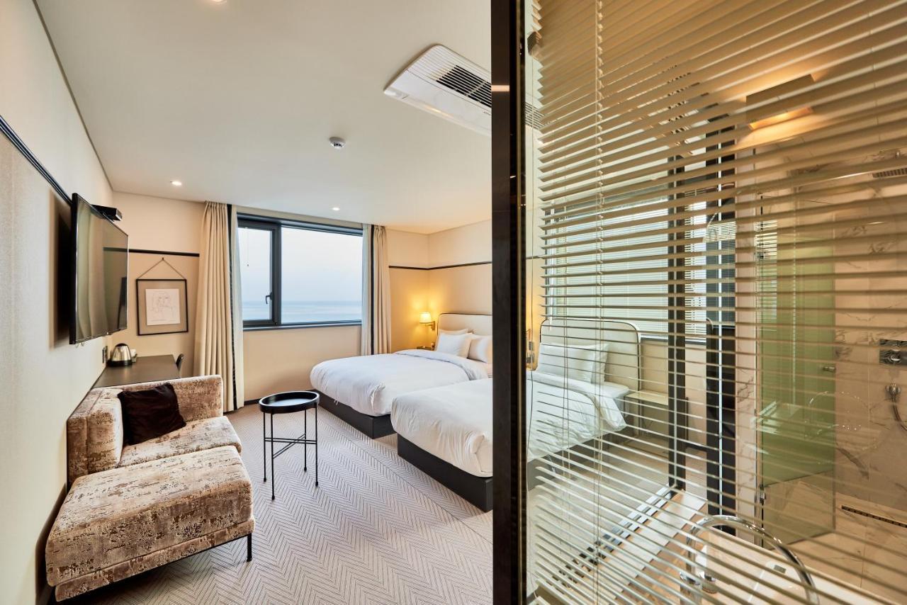 Brown Dot Hotel Songjung Busan Exterior photo