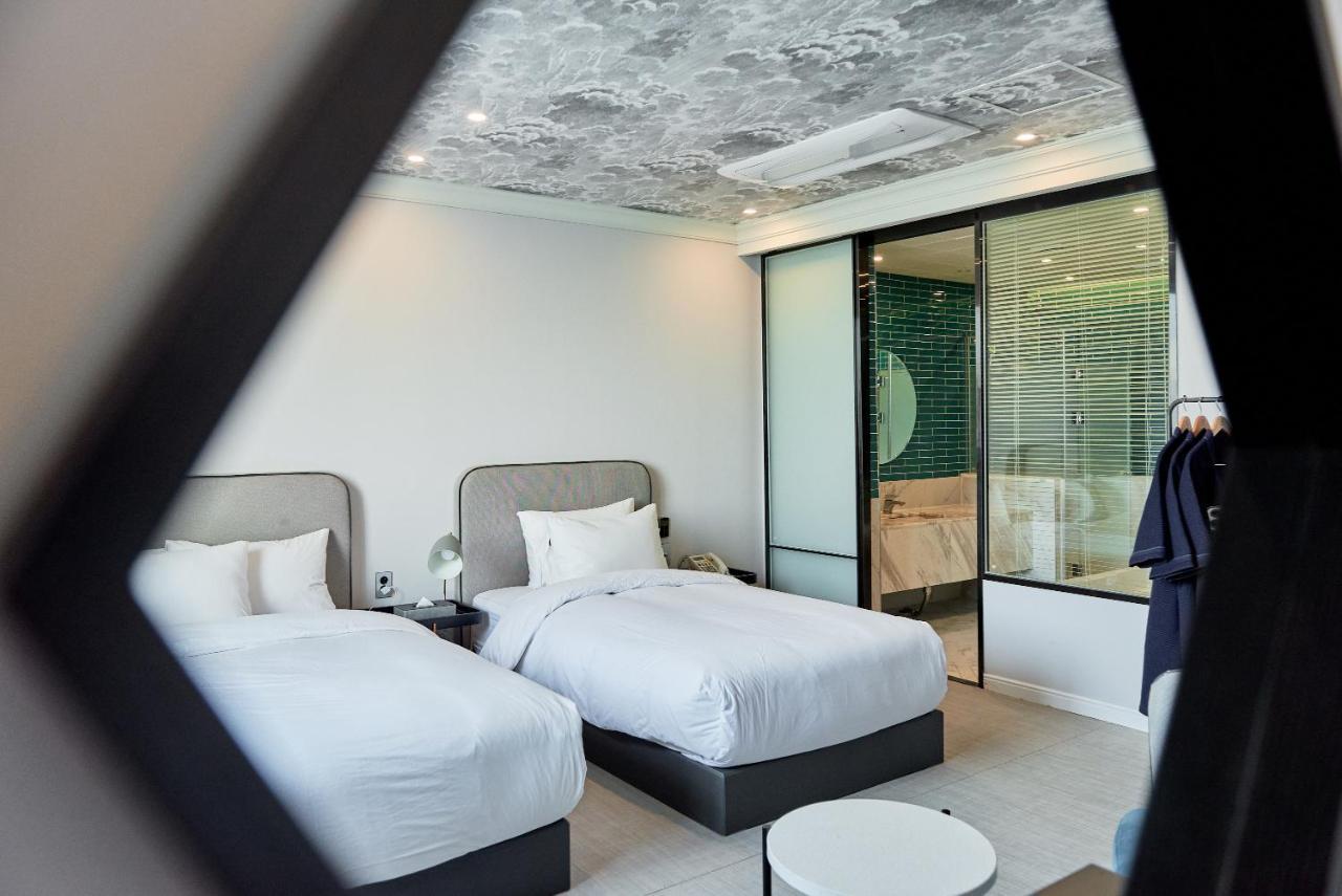 Brown Dot Hotel Songjung Busan Exterior photo