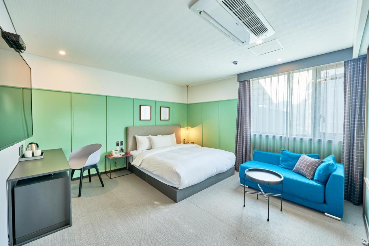 Brown Dot Hotel Songjung Busan Exterior photo